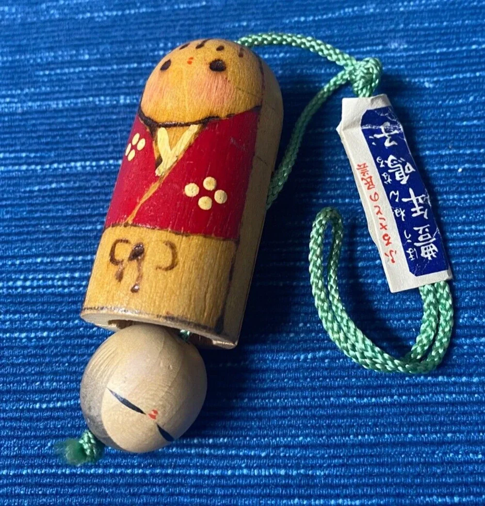 Vintage Japanese Kokeski Wooden Bell Ball Doll Head Toy 998A